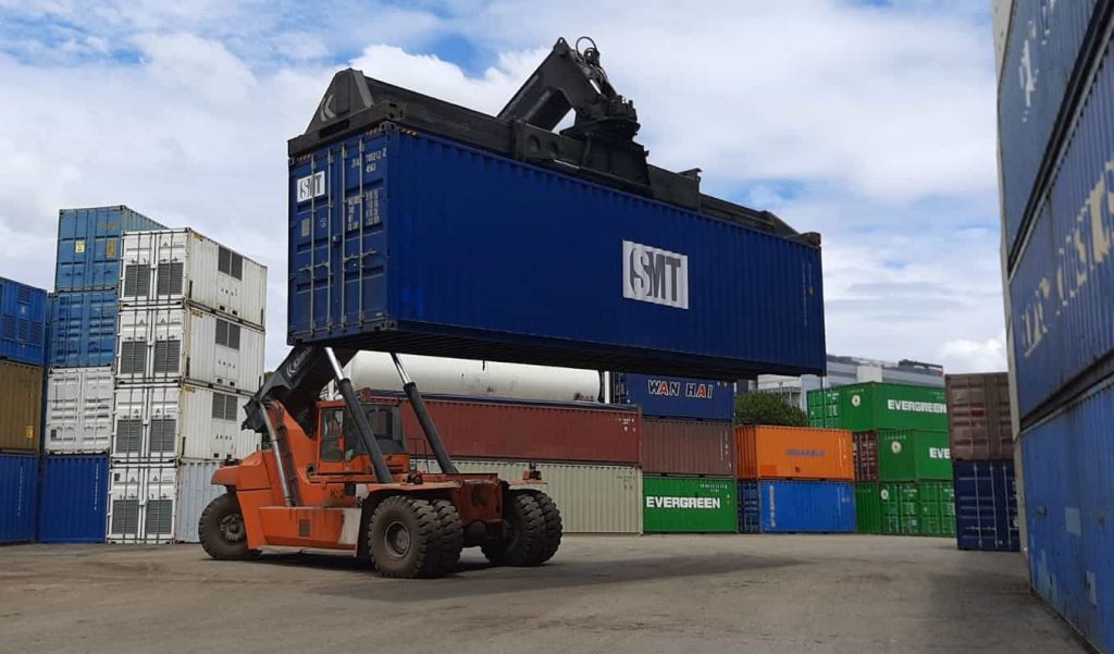 SMT Crane Cargo